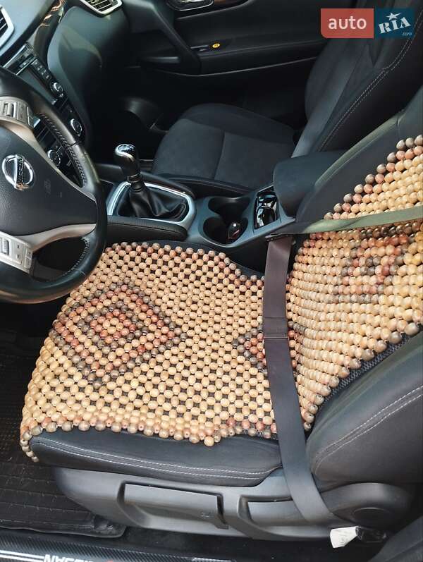 Позашляховик / Кросовер Nissan Qashqai 2014 в Черкасах