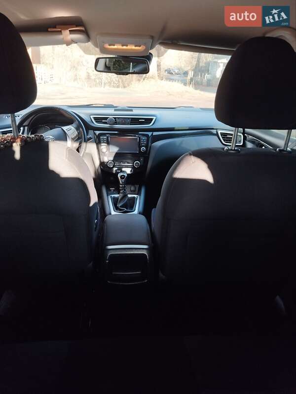 Позашляховик / Кросовер Nissan Qashqai 2014 в Черкасах