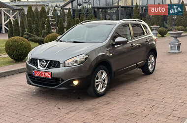 Внедорожник / Кроссовер Nissan Qashqai 2011 в Стрые