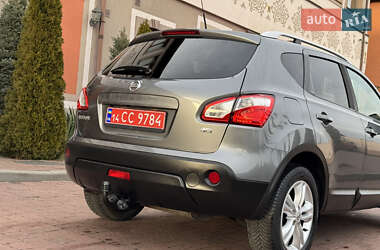 Внедорожник / Кроссовер Nissan Qashqai 2011 в Стрые