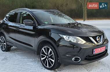 Внедорожник / Кроссовер Nissan Qashqai 2016 в Житомире