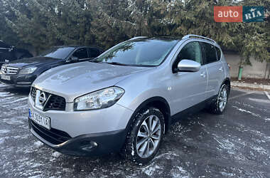 Позашляховик / Кросовер Nissan Qashqai 2010 в Вінниці