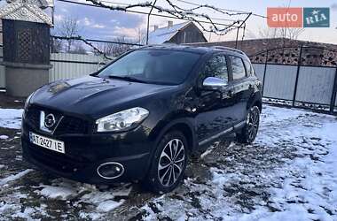 Внедорожник / Кроссовер Nissan Qashqai 2012 в 