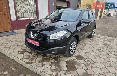 Позашляховик / Кросовер Nissan Qashqai 2014 в Калуші