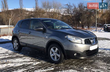 Позашляховик / Кросовер Nissan Qashqai 2012 в Мукачевому