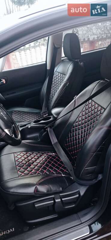 Позашляховик / Кросовер Nissan Qashqai 2011 в Долині