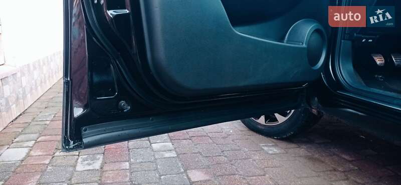 Позашляховик / Кросовер Nissan Qashqai 2011 в Долині