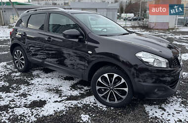 Позашляховик / Кросовер Nissan Qashqai 2011 в Луцьку