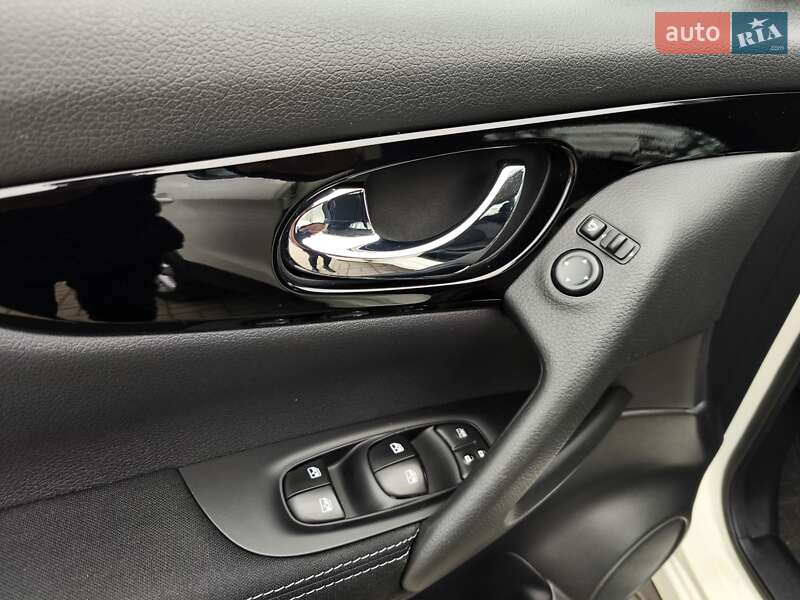 Позашляховик / Кросовер Nissan Qashqai 2018 в Дніпрі