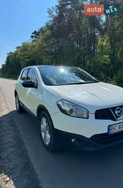 Позашляховик / Кросовер Nissan Qashqai 2011 в Рава-Руській