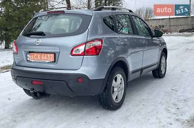 Позашляховик / Кросовер Nissan Qashqai 2010 в Луцьку