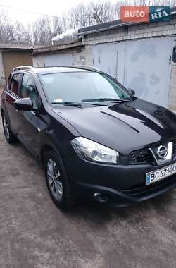 Позашляховик / Кросовер Nissan Qashqai 2010 в Харкові