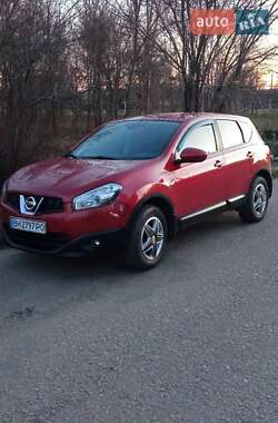 Позашляховик / Кросовер Nissan Qashqai 2010 в Одесі