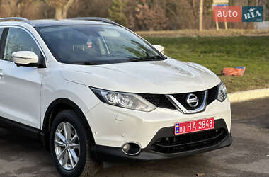 Позашляховик / Кросовер Nissan Qashqai 2014 в Радивиліві