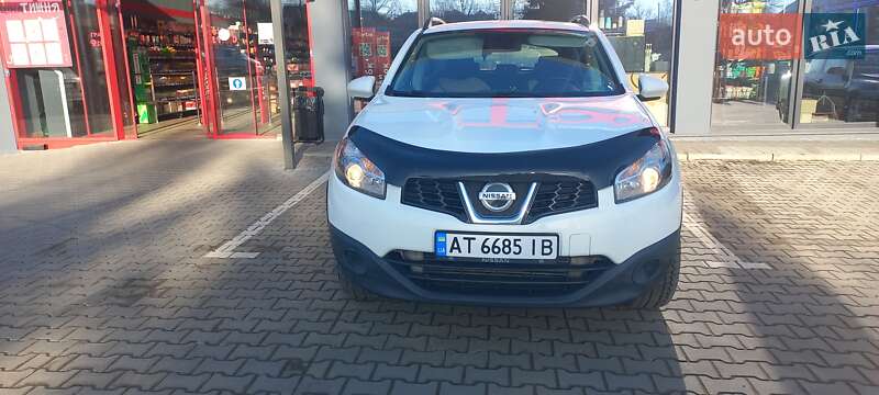 Внедорожник / Кроссовер Nissan Qashqai 2011 в Косове