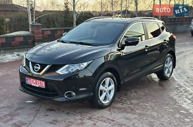 Позашляховик / Кросовер Nissan Qashqai 2014 в Рівному