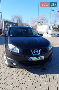 Позашляховик / Кросовер Nissan Qashqai 2010 в Коломиї