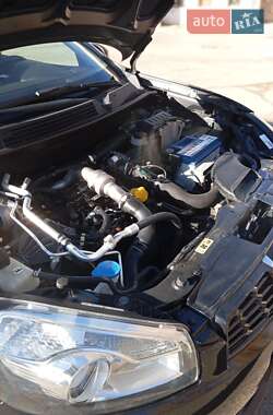Внедорожник / Кроссовер Nissan Qashqai 2011 в 