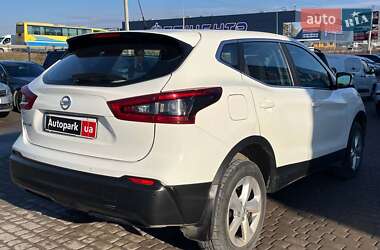 Позашляховик / Кросовер Nissan Qashqai 2018 в Львові