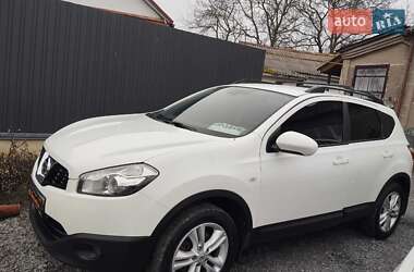 Позашляховик / Кросовер Nissan Qashqai 2010 в Звягелі