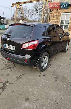 Внедорожник / Кроссовер Nissan Qashqai 2011 в 
