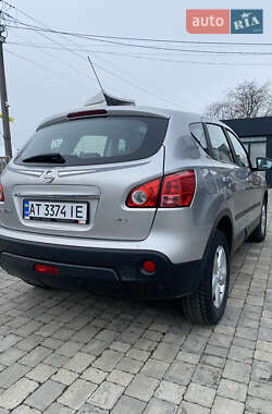 Внедорожник / Кроссовер Nissan Qashqai 2007 в 