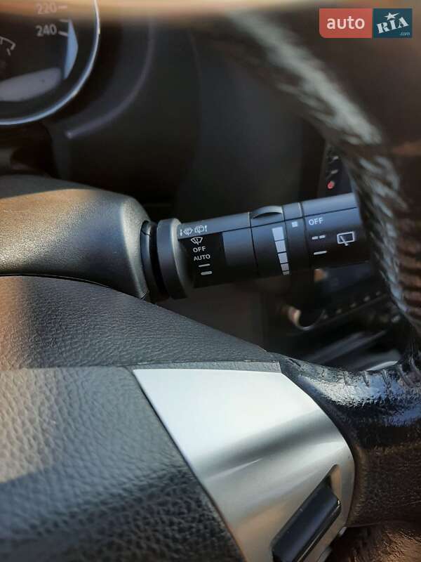 Внедорожник / Кроссовер Nissan Qashqai 2012 в Луцке