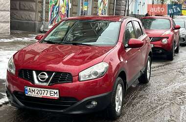 Позашляховик / Кросовер Nissan Qashqai 2010 в Києві