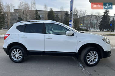 Позашляховик / Кросовер Nissan Qashqai 2010 в Миргороді