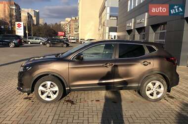 Внедорожник / Кроссовер Nissan Qashqai 2020 в 