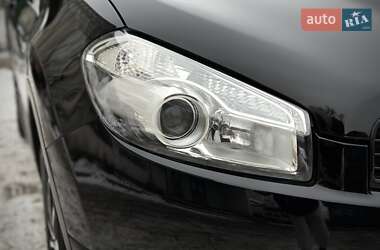 Внедорожник / Кроссовер Nissan Qashqai 2012 в Сумах