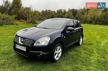 Внедорожник / Кроссовер Nissan Qashqai 2008 в 