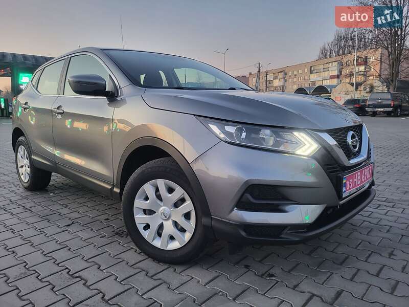 Внедорожник / Кроссовер Nissan Qashqai 2018 в 