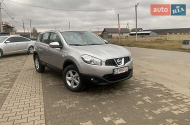 Позашляховик / Кросовер Nissan Qashqai 2013 в Чернівцях