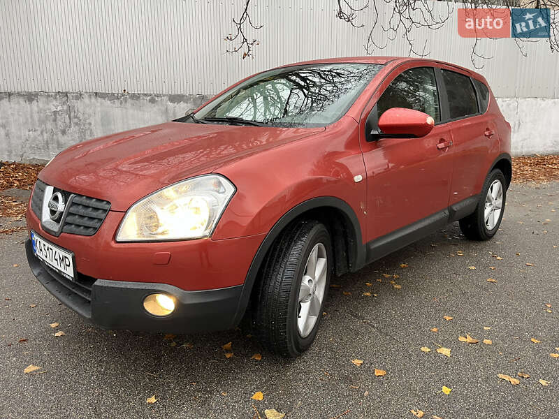 Позашляховик / Кросовер Nissan Qashqai 2007 в Києві