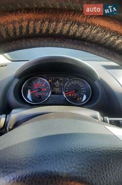 Позашляховик / Кросовер Nissan Qashqai 2011 в 