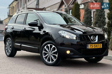 Внедорожник / Кроссовер Nissan Qashqai 2012 в Стрые