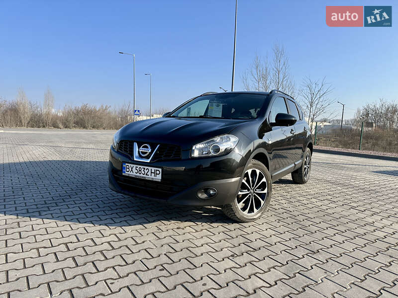 Позашляховик / Кросовер Nissan Qashqai 2013 в Кам'янець-Подільському