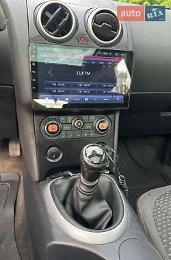 Внедорожник / Кроссовер Nissan Qashqai 2007 в 