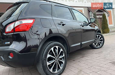 Позашляховик / Кросовер Nissan Qashqai 2013 в Стрию