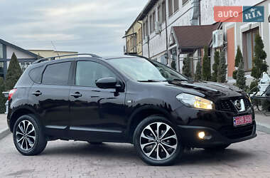 Позашляховик / Кросовер Nissan Qashqai 2013 в Стрию