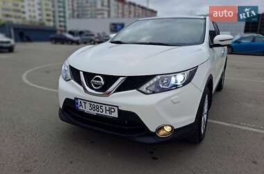 Внедорожник / Кроссовер Nissan Qashqai 2014 в Ивано-Франковске