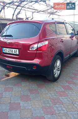 Позашляховик / Кросовер Nissan Qashqai 2010 в Дніпрі