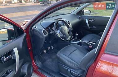Внедорожник / Кроссовер Nissan Qashqai 2010 в 