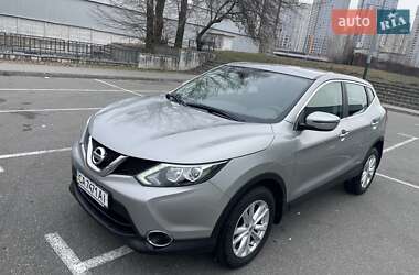 Позашляховик / Кросовер Nissan Qashqai 2017 в Києві