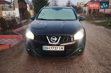 Внедорожник / Кроссовер Nissan Qashqai 2011 в 
