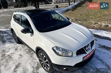 Внедорожник / Кроссовер Nissan Qashqai 2013 в Дубно