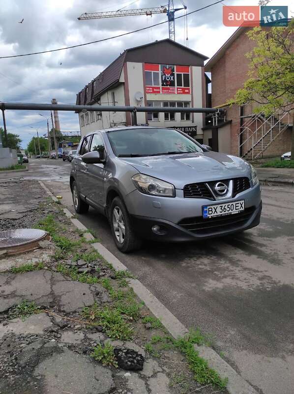 Позашляховик / Кросовер Nissan Qashqai 2011 в Хмельницькому