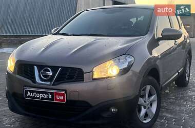 Позашляховик / Кросовер Nissan Qashqai 2012 в Львові