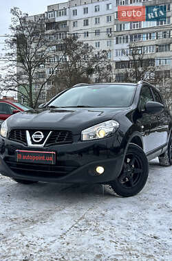 Внедорожник / Кроссовер Nissan Qashqai 2010 в Сумах